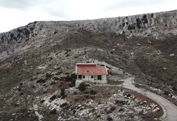 Το άγνωστο καταφύγιο του δικτάτορα Παπαδόπουλου στην Πάρνηθα