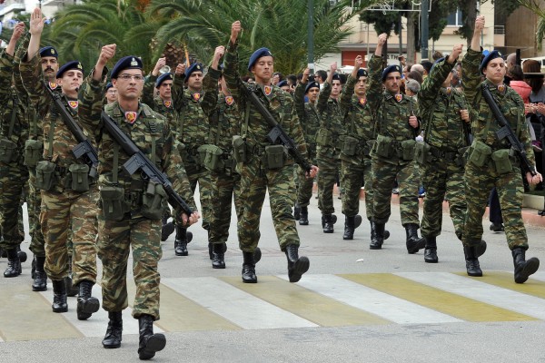 Έκπτωση στις μετακινήσεις του προσωπικού του ΓΕΣ με τα υπεραστικά λεωφορεία