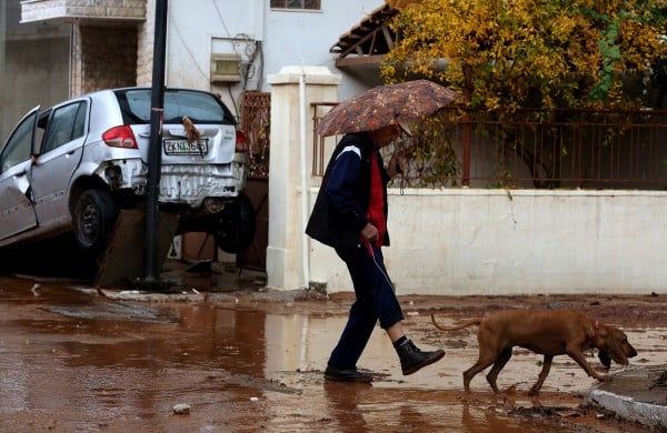 Επιχορηγήσεις πλημμυροπαθών Οκτωβρίου 2015 Περιφέρειας Αττικής - Τα απαραίτητα δικαιολογητικά