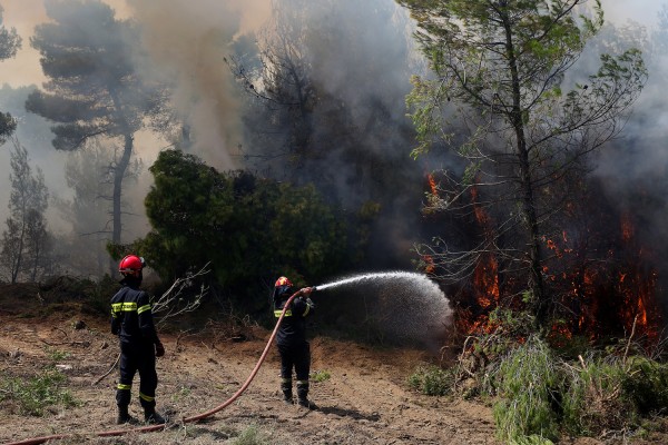 Μικρής έκτασης φωτιά στο Σέιχ Σου