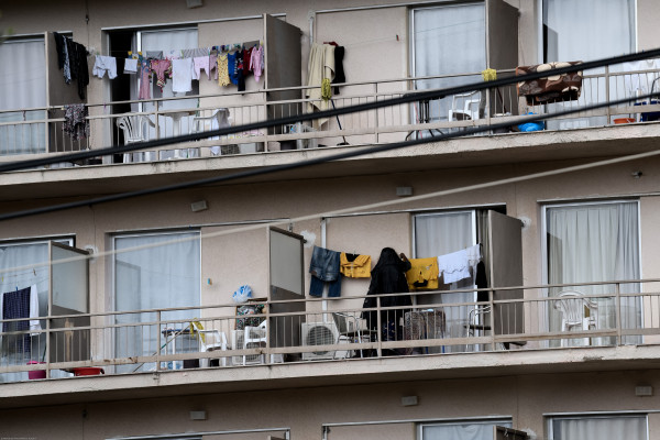 Προχωρά η πληρωμή των ξενοδοχείων καραντίνας