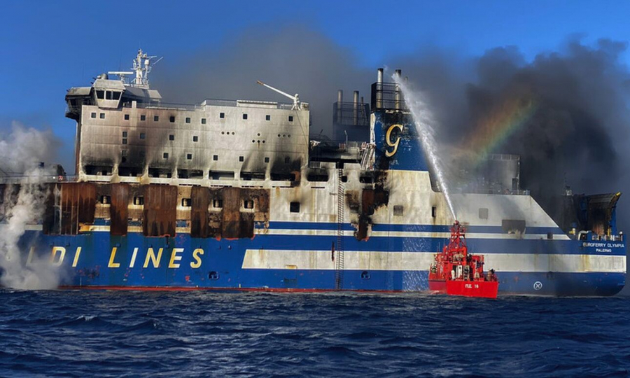 Στον Αστακό μεταφέρεται το Euroferry Olympia για να συνεχιστούν οι έρευνες