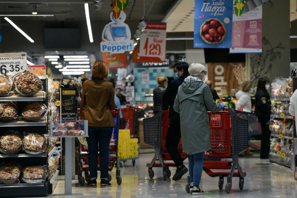 Από αύριο νέες ανατροπές στο ωράριο των σούπερ μάρκετ