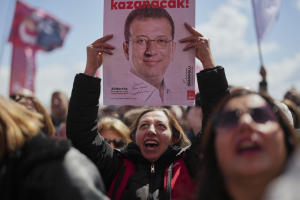 Τουρκία: Ο φυλακισμένος Ιμάμογλου εντάχθηκε σε νέο αντιπολιτευόμενο κόμμα εν μέσω πολιτικής αναταραχής