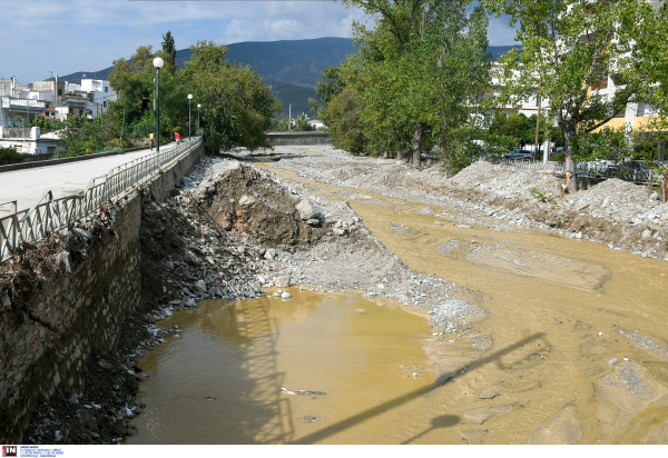 Δεν είναι πόσιμο το νερό σε Βόλο και Μουζάκι