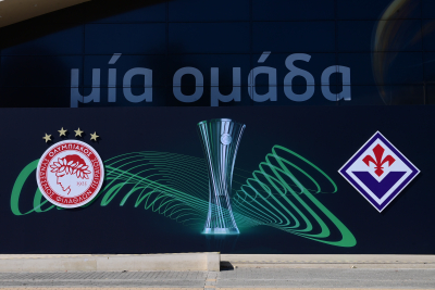 Η UEFA ακυρώνει εισιτήρια οπαδών του Ολυμπιακού για τον τελικό του Conference League