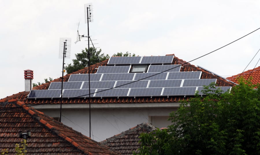 Φωτοβολταϊκά: Ποια η διαφορά net-metering με net-billing