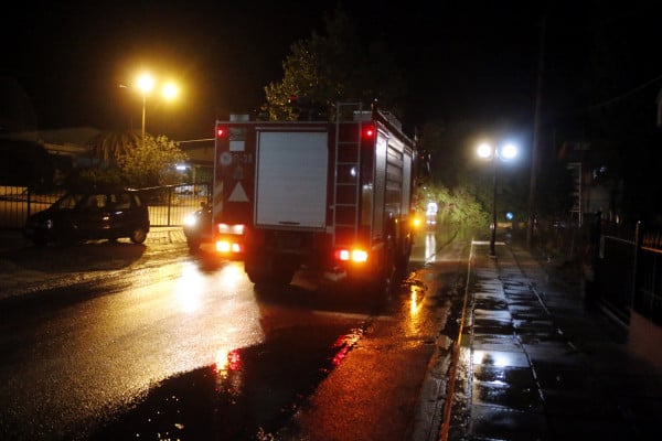 Ένας νεκρός από πυρκαγιά σε εγκαταλελειμμένο κτίριο στα Σεπόλια