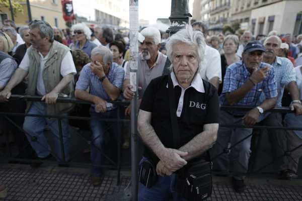 Ασφαλιστικό: Ποιοι θα πληρώσουν το «μάρμαρο από τα νέα μέτρα των θεσμών (ΑΠΕ-ΜΠΕ)