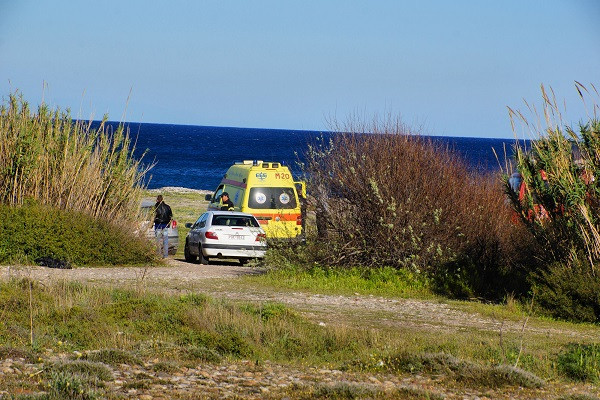 Νεκροί δύο λουόμενοι σε Ρόδο και Βουλιαγμένη