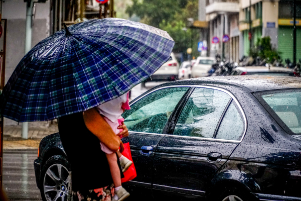 Με άστατο καιρό φεύγει ο Σεπτέμβριος, πού θα βρέξει