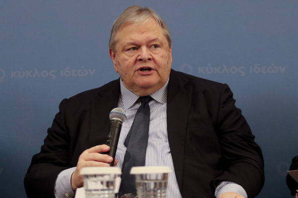 Ποιους υπουργούς «φωτογραφίζει» ο Βενιζέλος ότι θα πρέπει να διερευνηθούν για ποινική ευθύνη;