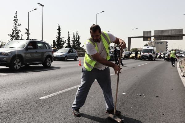 Κυκλοφοριακές ρυθμίσεις στην Αθηνών – Θεσσαλονίκης, κλειστή δεξιά λωρίδα και ΛΕΑ από τη Δευτέρα 14/10