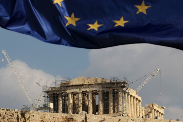 Bloomberg: Η Ελλάδα αναπτύσσεται ταχύτερα από τη Βρετανία