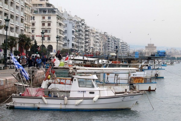 Δραπέτης βούτηξε στα νερά του Θερμαϊκού για να αποφύγει την σύλληψη