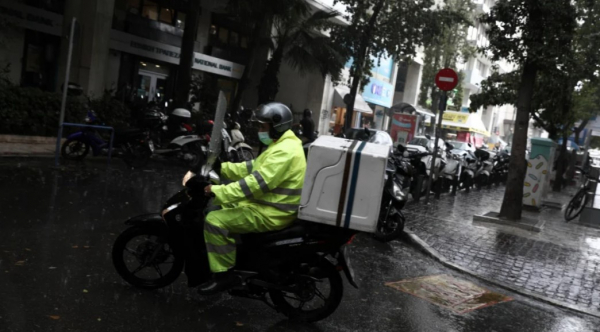 Χωρίς delivery και courier και την Πέμπτη η Αττική