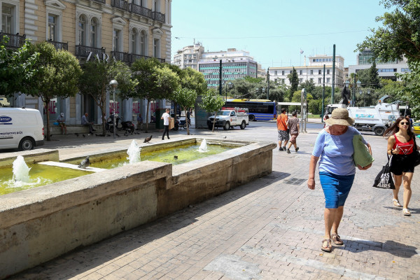 Καιρός: Αφόρητη ζέστη και αποπνικτική ατμόσφαιρα - Αναλυτική πρόγνωση για κάθε μέρα (pic&amp;vid)