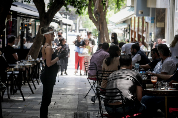 Τουριστικά επαγγέλματα: Κραυγή αγωνίας από τους υπαλλήλους