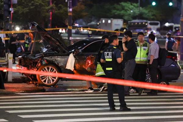 Σεούλ: Αυτοκίνητο έπεσε πάνω σε πεζούς, τουλάχιστον 9 νεκροί