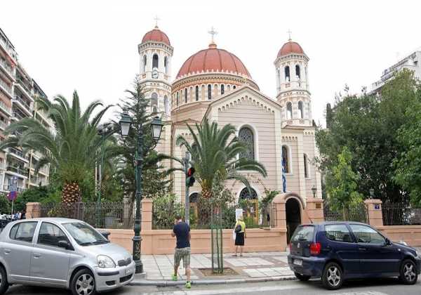 Στον εισαγγελέα οι 26 συλληφθέντες για την εισβολή στην Μητρόπολη Θεσσαλονίκης