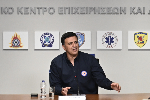 Κικίλιας: 831 προσλήψεις στην Πυροσβεστική το 2025