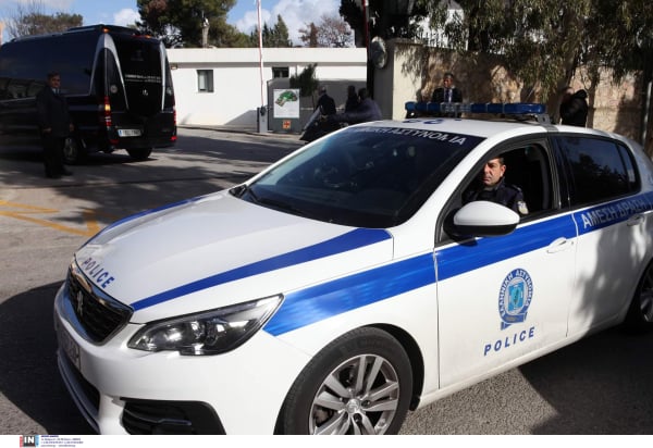 Γκαζάκια έξω από το σπίτι της διευθύντριας των φυλακών Κορυδαλλού