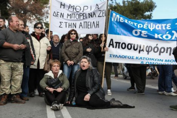 Επεισόδια στη Μόρια - Εκτός ελέγχου η κατάσταση