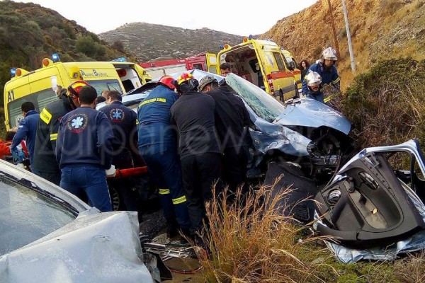 Εκτός ΜΕΘ ο πατέρας από το πολύνεκρο τροχαίο της Κρήτης - Δεν ξέρει ότι έχασε σύζυγο και κόρη