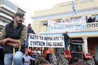 Ασφαλιστικό: Αυτονομία «εν μέρει» σε ΟΓΑ και ΝΑΤ