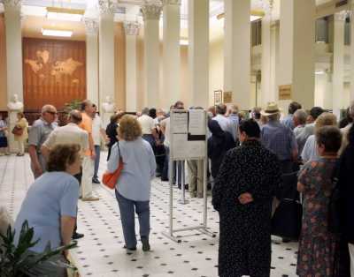 Συντάξεις: Η μεγάλη σφαγή των πενηντάρηδων με τα νέα όρια