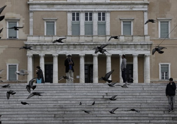 Στην Επιτροπή Δεοντολογίας ο αρχηγός και δύο βουλευτές της Χρυσής Αυγής