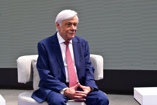 Ράβδος στη γωνία...