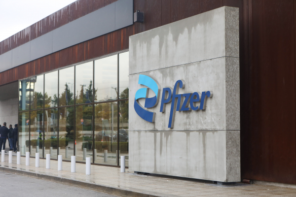 Πότε έρχονται τα χάπια της Pfizer για τον κορονοϊό στην Ελλάδα