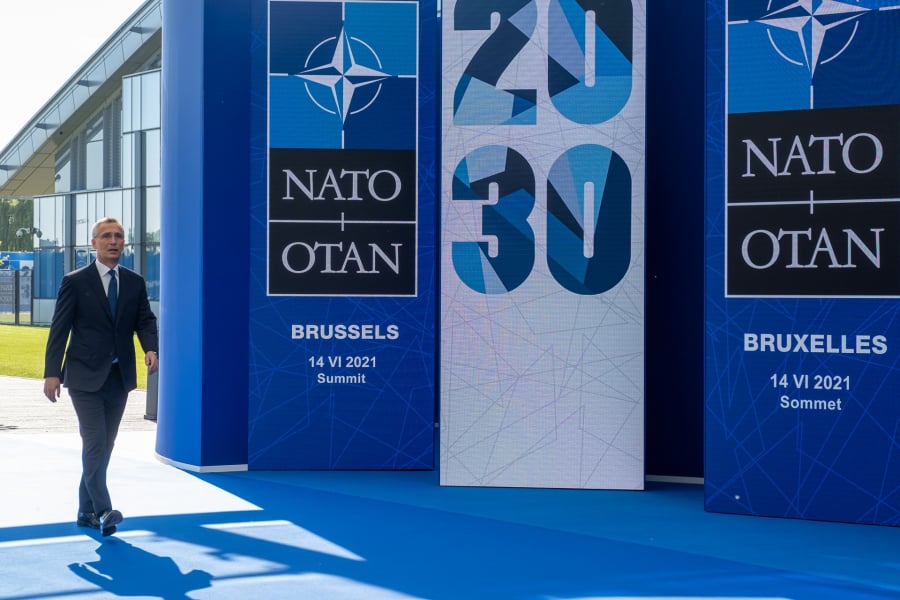 NATO: Στα χέρια του Στόλτενμπεργκ η αίτηση της Ουκρανίας για ένταξη στη Συμμαχία