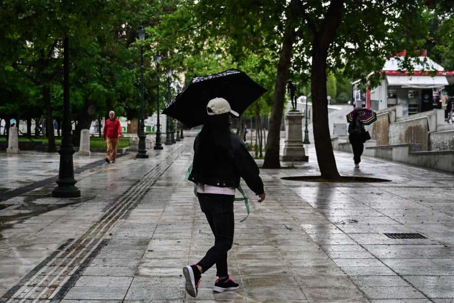 Τι ώρα θα ανοίξουν οι ουρανοί και θα έρθουν καταιγίδες σήμερα στην Αθήνα