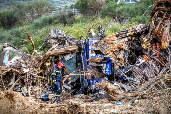 Τέμπη: Ραγδαίες εξελίξεις - Στους 34 οι κατηγορούμενοι, Προθεσμία έλαβαν στελέχη ΕΡΓΟΣΕ