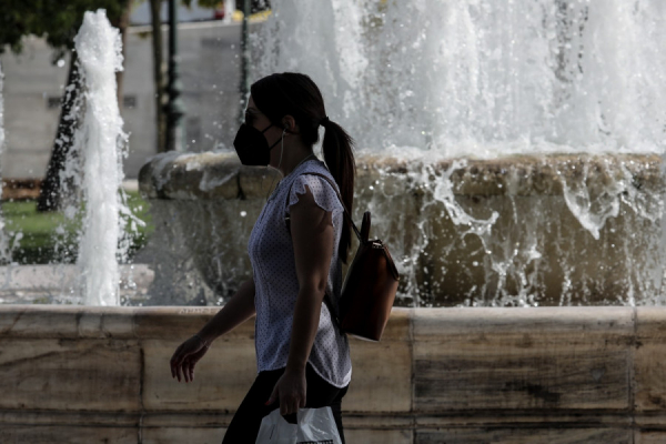 Καμπανάκι η άνοδος της θετικότητας, η μετάλλαξη Δέλτα παραμονεύει