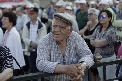 Ποιοι συνταξιούχοι θα πάρουν επιστροφή από την αντισυνταγματική εισφορά αλληλεγγύης