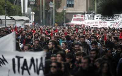 Μεγάλη συμμετοχή στη πορεία για το Πολυτεχνείο