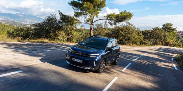 CITROËN C5 Aircross: Από 25.900 ευρώ, πολλά παραπάνω από ένα SUV