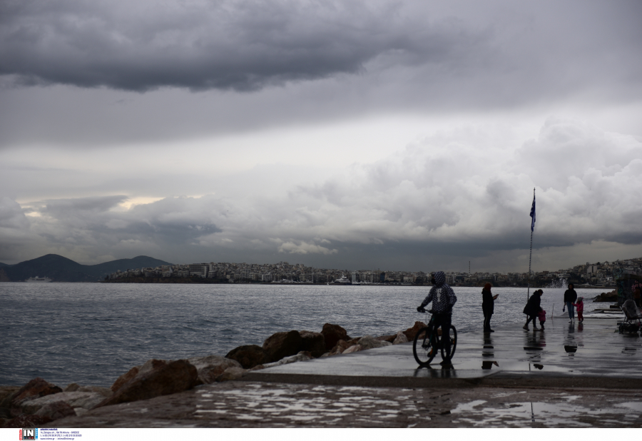 Βροχές και καταιγίδες σήμερα Τσικνοπέμπτη σχεδόν σε όλη τη χώρα, τι καιρό θα κάνει στην Αττική