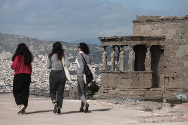 Μόνη πρώτη στα κρούσματα και πάλι η Αττική - Ποιες περιοχές είναι στο «κόκκινο»