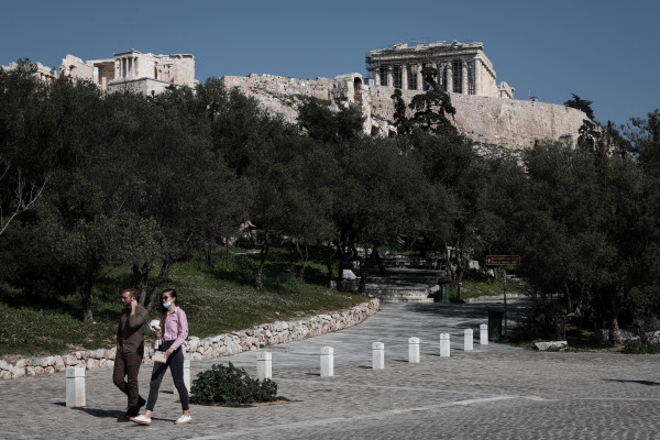 Καιρός σήμερα: Σταδιακή άνοδος της θερμοκρασίας, έρχεται αφρικανική σκόνη