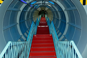 Μέγα πρότζεκτ στην Κίνα: Υποβρύχιο θα μεταφέρει 500.000 εκατομμυριούχους σε βάθος έως και 4.000 μέτρων