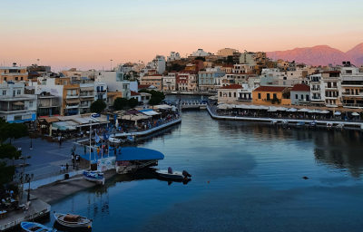 Αυτό το ελληνικό νησί επηρεάζεται περισσότερο από το «κανόνι» του FTI - Πόσους τουρίστες χάνει φέτος
