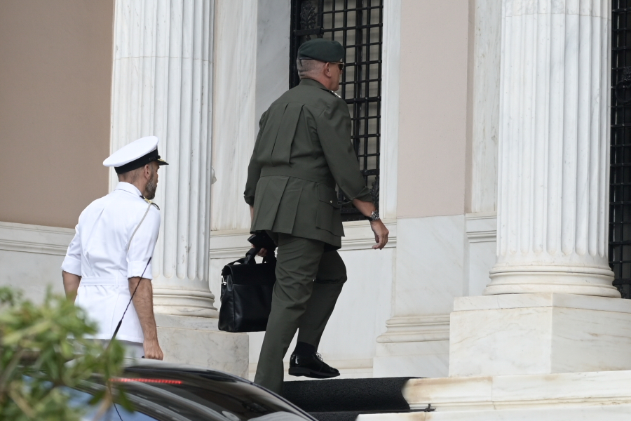 ΚΥΣΕΑ με φόντο... την τουρκική προκλητικότητα: Στην ατζέντα εξοπλιστικά προγράμματα και φράχτης του Έβρου