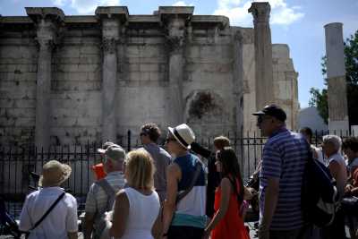 Χωρίς προβλήματα η έκδοση βίζας σε Ρώσους τουρίστες