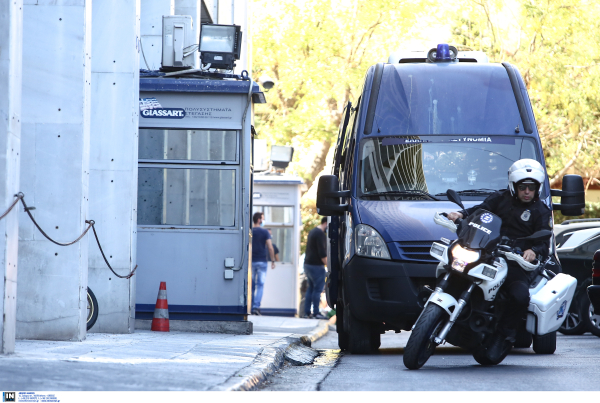 Στα χέρια των Αρχών οργάνωση που εισήγαγε και διακινούσε «τεράστιες» ποσότητες κοκαΐνης