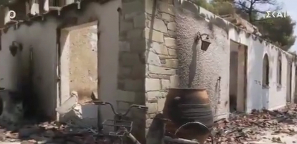 Φωτιές - Καταγραφή ζημιών: Καταγγελία πως έβγαλαν σπίτι «κίτρινο» επειδή δεν έπεσαν οι τοίχοι (βίντεο)