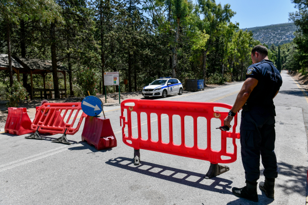 Φωτιές: «Σαφάρι» ελέγχων από την Αστυνομία στα επικίνδυνα σημεία - Βαρύ πρόστιμο στους παραβάτες